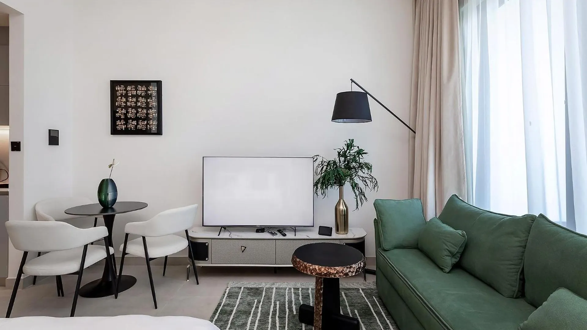 Apartment Sophisticated Binghatti Canal Dubai